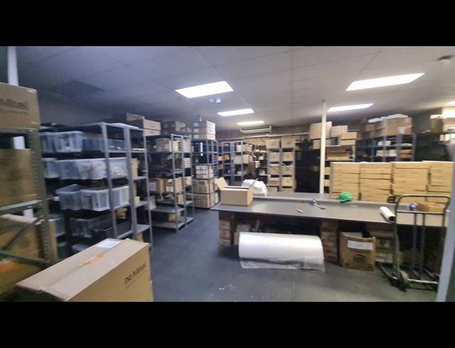 INDUSTRIAL PROPERTY TO RENT IN VORNA VALLEY